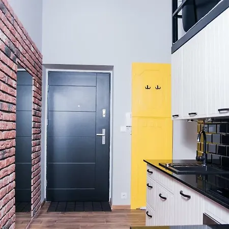 Luxury In Center Apartment *