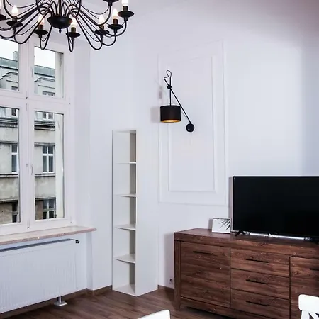 Luxury In Center